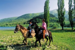 Vacanza in montagna e trekking a cavallo in Abruzzo
