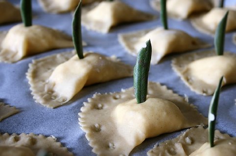 Italian cooking lesson about the typical Abruzzi “Pasta Ammassata” recipe